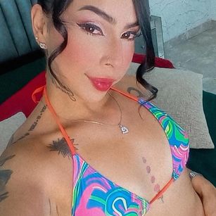 Model - Giah Daniels  Latina