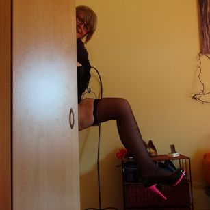 Model - SpicyGranny fastresponse