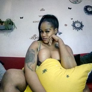 Model - Chloe sloppybj