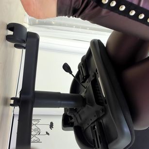 Model - HairyLady femdom