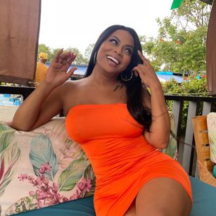 Model - Victoria phillips bottom