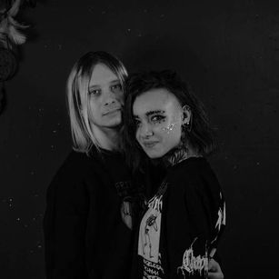 Model - cyberiice228 feet