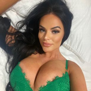 Model - Naughty_Slut_Ana_xx cuckold