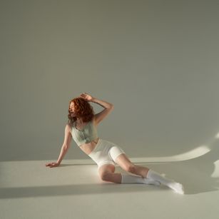 Model - Milka stockings