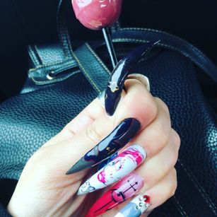 Model - Miss Amarantha tease