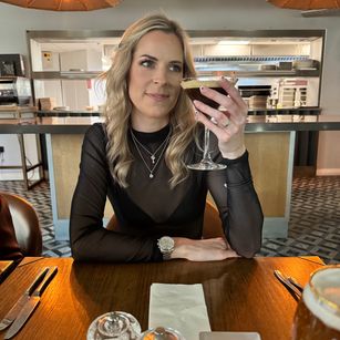 Model - Amber Rivers longlegs