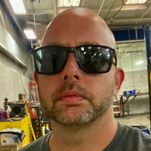 Model - Justin Moon married