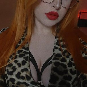 Model - Flower_Camellia redhead