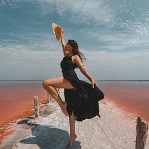 Model - Amelia femdom