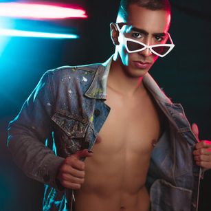 Model - Donovan bisexual