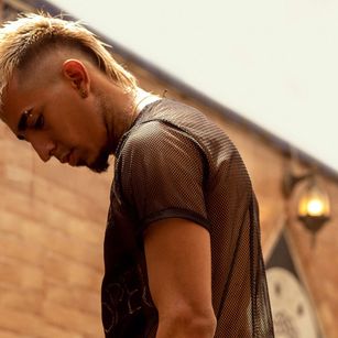 Model - Donovan latin