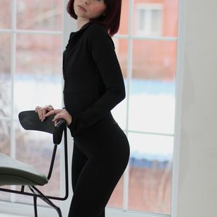 Model - RebeccaArthurs Feet