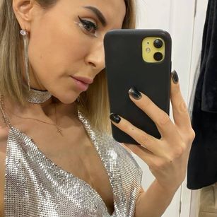 Model - MicaRoss Hot