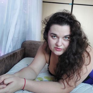 Model - Karina Hart squirt