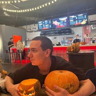 Model - NewApollon bigcock