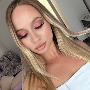 Model - Madlen student