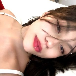 Model - Megara Polifem bigass