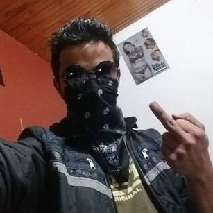 Model - Raisor runner rap