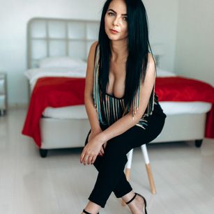 Model - VictoriaBlue blueyez