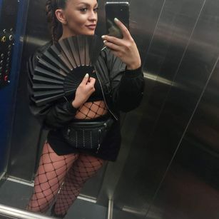 Model - Nela gray boobs