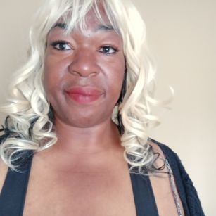 Model - Cheeky Hottie bigtits