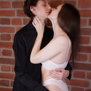 Model - Lana and Jake LOVENSE
