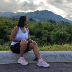 Model - Crystal Jones bigass