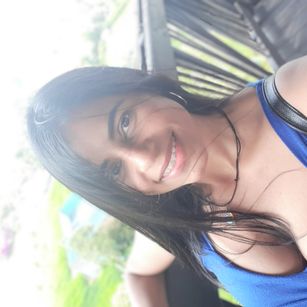 Model - Crystal Jones curvy