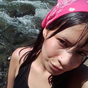 Model - xionela squirt