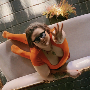 Model - Dina prettyeyes