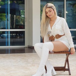 Model - valeriah_saenz anal