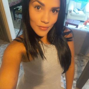 Model - Carla Longan sexy