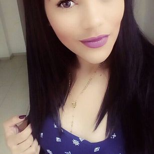 Model - Carla Longan oil