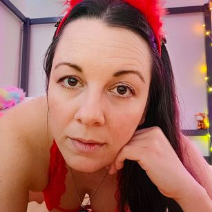 Model - Ava the Cumstress mistress