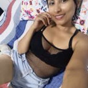 Model - Flowertasty cheerful