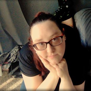 Model - poisonousmind11 submissive