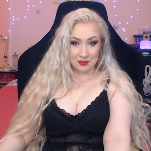 Model - Miss Lexy Gold toys