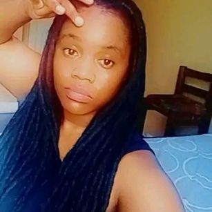 Model - BOOBIESTHAE blowjob