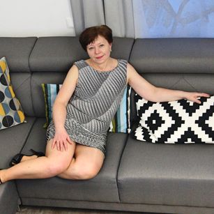 Model - Adele mature