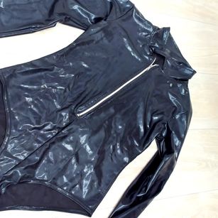 Model - HairyLady findom