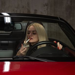 Model - Mistress Marlena smoking