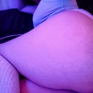 Model - victoria_z1 LLUVIADEORO