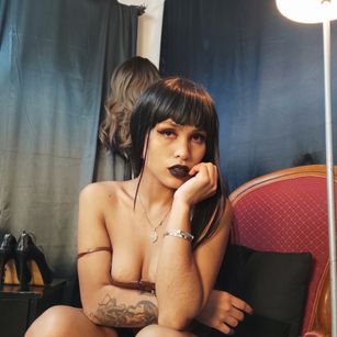 Model - Mistress  do findom