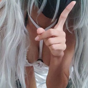 Model - Heika Kamui sexy