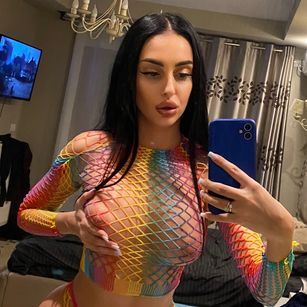 Model - Ally Love suck