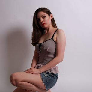 Model - AngeliqueBaby blowjob