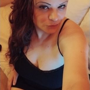 Model - JennyDeliss dildo