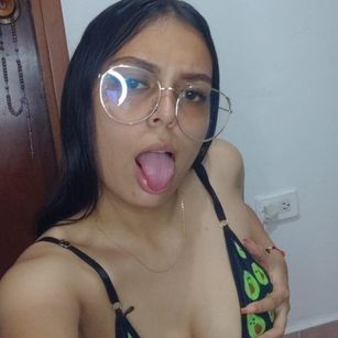 Model - majo05 juegoderoles