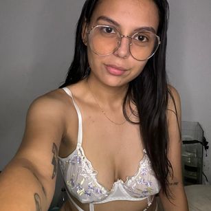 Model - majo05 tratodenovia