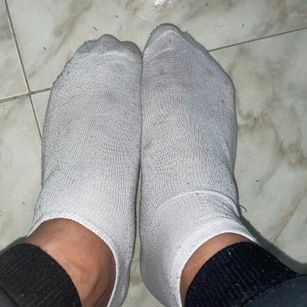 Model - srfindomfeet dom